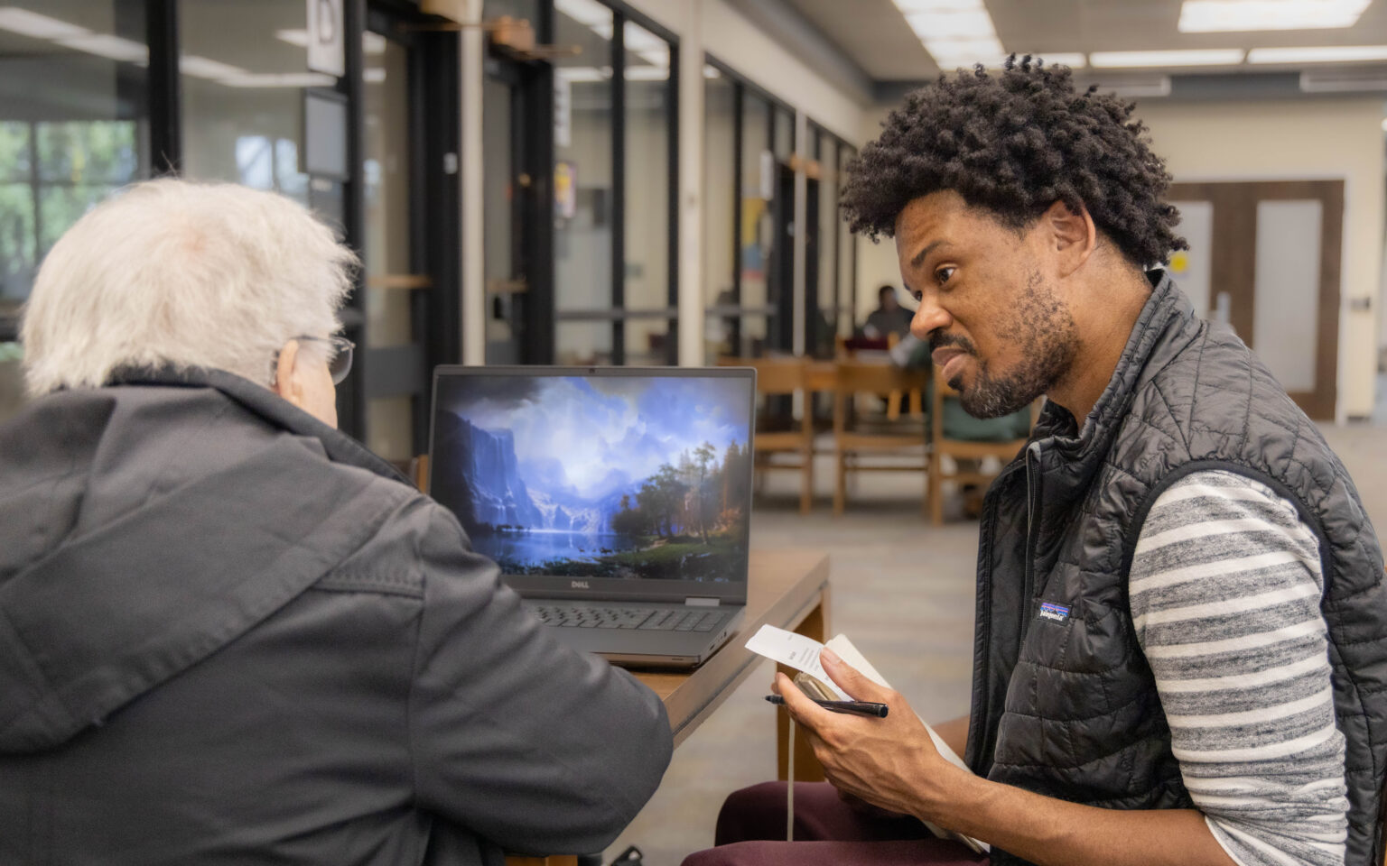 Amazing Students Work with Older Adults - TRACE RERC